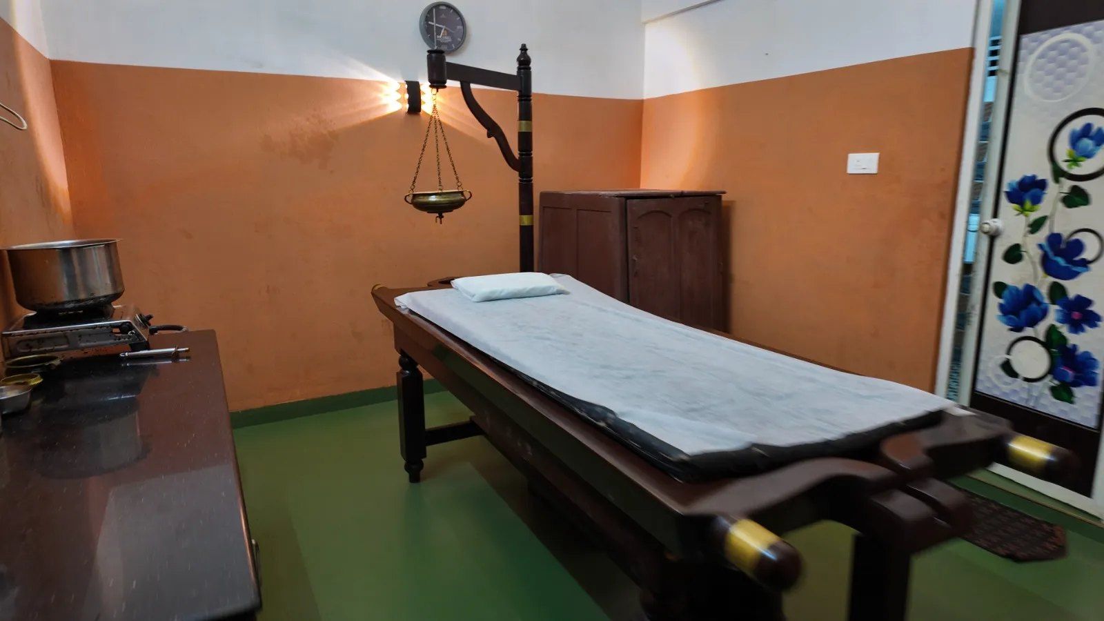 The center's treatment room